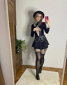Quality Stockings And Pantyhose Pics And Vids