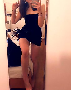Quality Stockings And Pantyhose Pics And Vids
