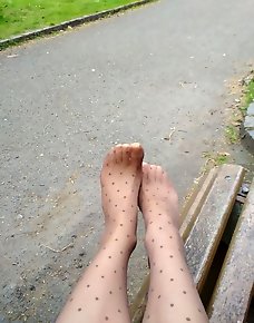 Quality Stockings And Pantyhose Pics And Vids