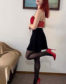 Quality Stockings And Pantyhose Pics And Vids