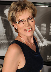 MILF Over 30 Years Old